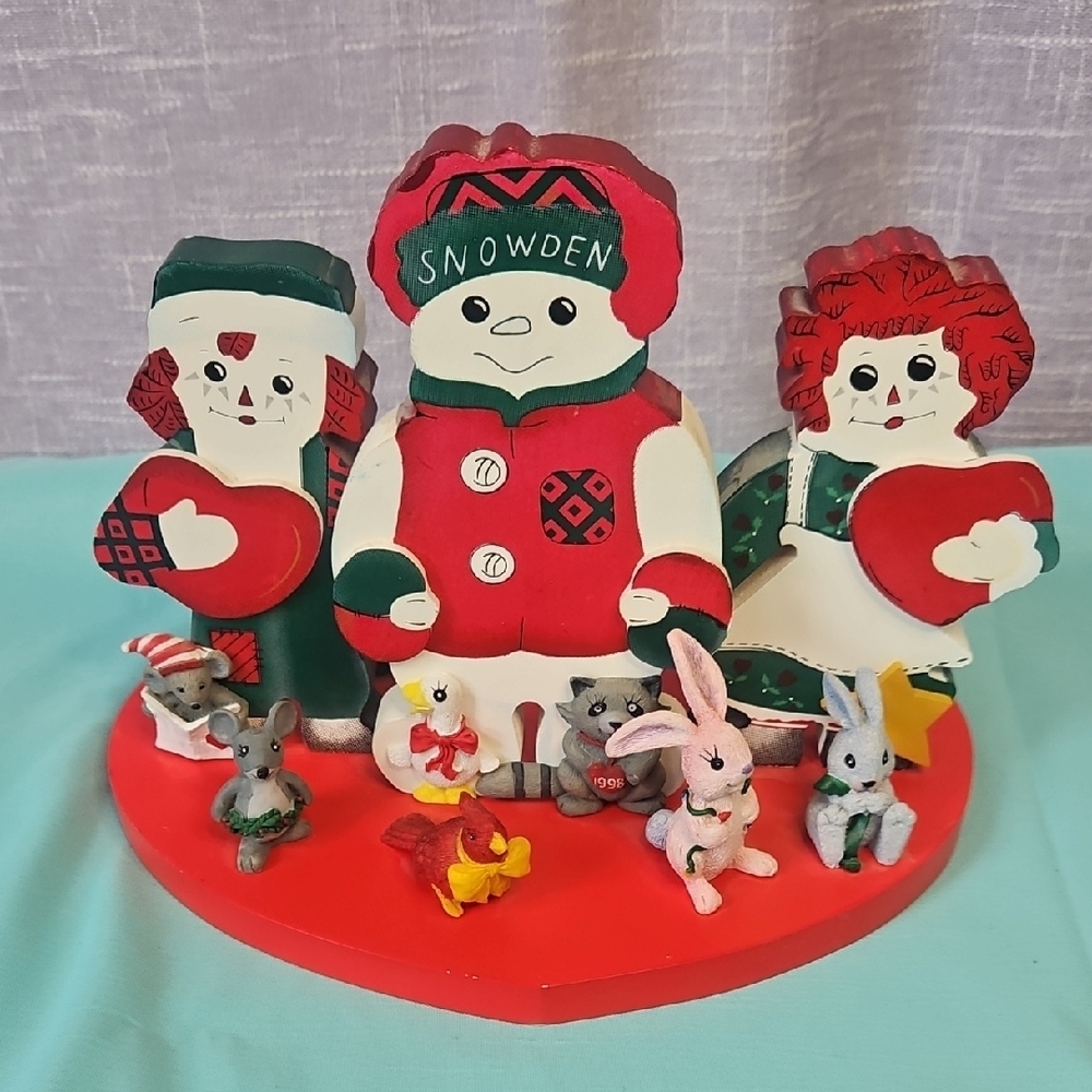 Snowden, Raggedy Ann and Andy